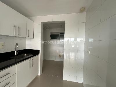 Apartamento en venta en Rio Frio, Floridablanca · foto 4 de 17