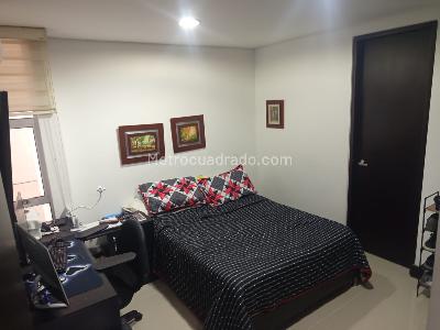 Apartamento de 3 alcobas en venta en Cabecera Del Llano, Bucaramanga, 111 m² · foto 9 de 19