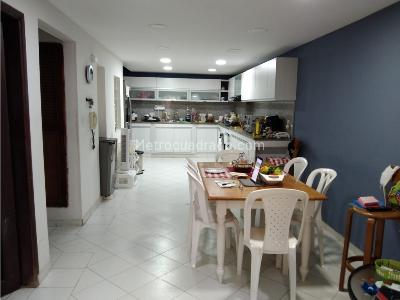 Apartamento de 4 alcobas en venta en Altos De Riomar, Barranquilla, 162 m² · foto 4 de 6