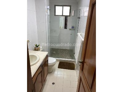 Apartamento de 3 alcobas en venta en Altos De Riomar, Barranquilla, 247 m² · foto 10 de 13