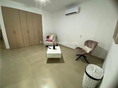 Casa de 4 alcobas en venta en La Castellana, Barranquilla, 244 m² · foto 4 de 15