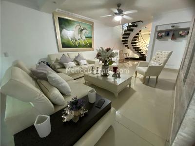 Casa de 4 alcobas en venta en La Castellana, Barranquilla, 244 m² · foto 6 de 15