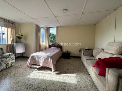 Casa de 5 alcobas en venta en El Poblado, Barranquilla, 465 m² · foto 12 de 20