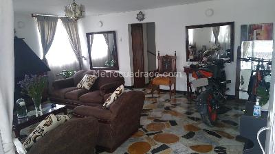 Casa de 5 alcobas en venta en Kennedy Techo, Bogotá, 157 m² · foto 3 de 20