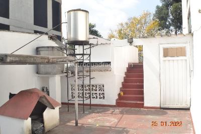 Casa en venta en Quinta Paredes, Bogotá · foto 9 de 14