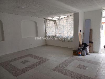 Casa de 5 alcobas en venta en San Rafael Galan, Bogotá, 220 m² · foto 7 de 17