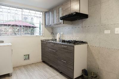 Casa de 5 alcobas en venta en La Esmeralda, Bogotá, 280 m² · foto 18 de 20