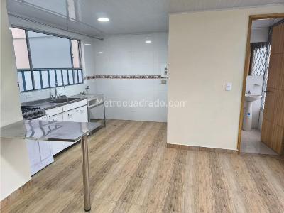 Apartamento de 2 alcobas en arriendo en San Luis, Bogotá, 50 m² · foto 2 de 19
