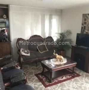 Casa de 5 alcobas en venta en San Marcos Villa Luz, Bogotá, 156 m² · foto 6 de 11