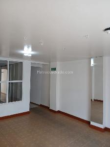 Casa en venta en Villa Alsacia, Bogotá · foto 3 de 20