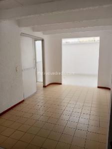 Casa en venta en Villa Alsacia, Bogotá · foto 7 de 20