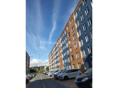 Apartamento en venta en Ciudad Alsacia, Bogotá · foto 4 de 17