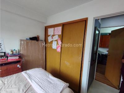 Apartamento de 3 alcobas en venta en Castilla, Bogotá, 57 m² · foto 11 de 20