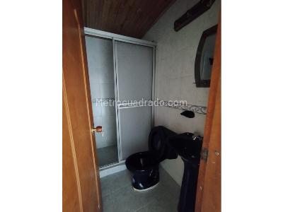Casa de 5 alcobas en venta en Ciudad Jardin, Bogotá, 288 m² · foto 4 de 14