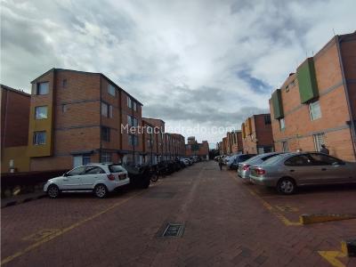 Casa en venta en Pinar, Bogotá · foto 3 de 20