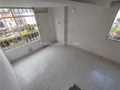 Casa en venta en Pinar, Bogotá · foto 12 de 20