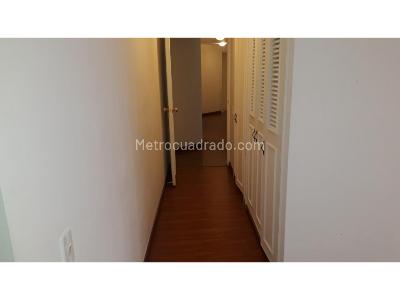 Apartamento en venta en Santa Barbara Central, Bogotá · foto 11 de 16