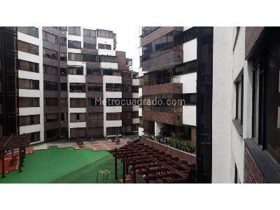 Apartamento en venta en Santa Barbara Central, Bogotá · foto 12 de 16