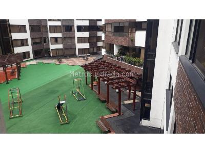 Apartamento en venta en Santa Barbara Central, Bogotá · foto 14 de 16