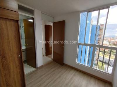 Apartamento de 3 alcobas en venta en Castilla Villa Alsacia, Bogotá, 49 m² · foto 7 de 19