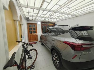Casa de 4 alcobas en venta en Marsella, Bogotá, 70 m² · foto 10 de 20