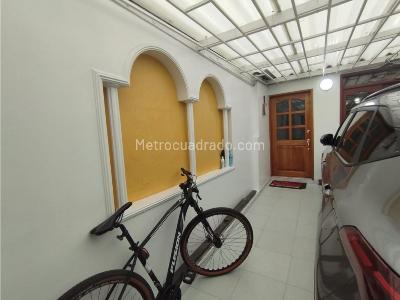 Casa de 4 alcobas en venta en Marsella, Bogotá, 70 m² · foto 17 de 20