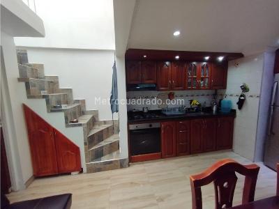 Casa de 4 alcobas en venta en Marsella, Bogotá, 70 m² · foto 4 de 20