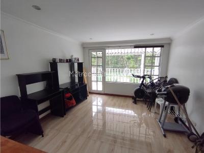 Casa de 4 alcobas en venta en Marsella, Bogotá, 70 m² · foto 6 de 20