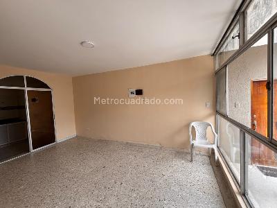 Casa de 5 alcobas en venta en Los Nogales, Barranquilla, 178 m² · foto 4 de 20