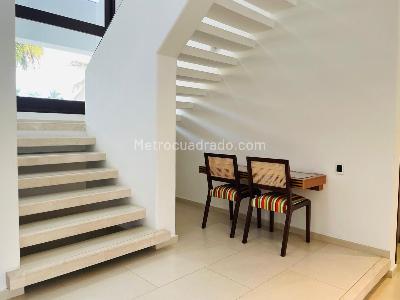 Casa de 5 alcobas en venta en Condominio Campestre Club El Peñon, Girardot, 350 m² · foto 19 de 20