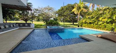 Casa de 5 alcobas en venta en Condominio Campestre Club El Peñon, Girardot, 350 m² · foto 3 de 20