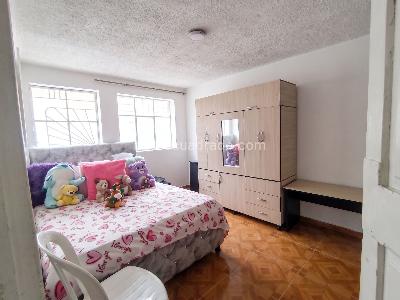 Casa de 5 alcobas en venta en Fontibon San Pablo, Bogotá, 143 m² · foto 3 de 20