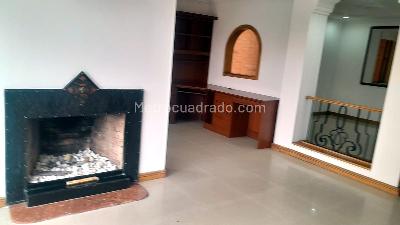 Apartamento en venta en La Colina Campestre, Bogotá · foto 2 de 20