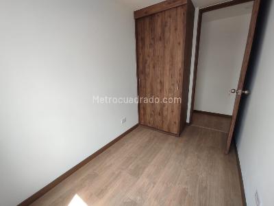 Apartamento de 2 alcobas en venta en Fontibon, Bogotá, 43 m² · foto 6 de 20