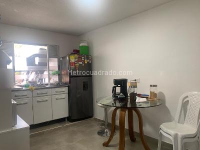 Casa de 4 alcobas en venta en Prado Veraniego, Bogotá, 223 m² · foto 7 de 20