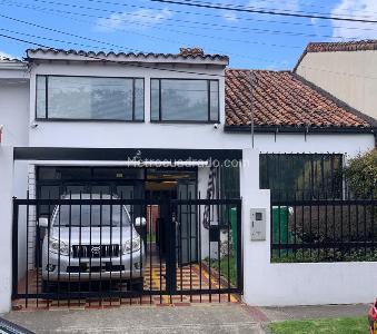 Casa de 4 alcobas en venta en Prado Veraniego, Bogotá, 223 m² · foto 14 de 20