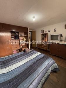 Casa en venta en Santa Isabel, Bogotá · foto 9 de 20