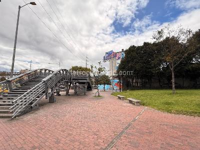 Casa de 4 alcobas en venta en Polo Club, Bogotá, 312 m² · foto 14 de 17