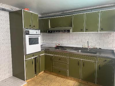 Casa de 3 alcobas en venta en La Castellana, Bogotá, 180 m² · foto 10 de 18