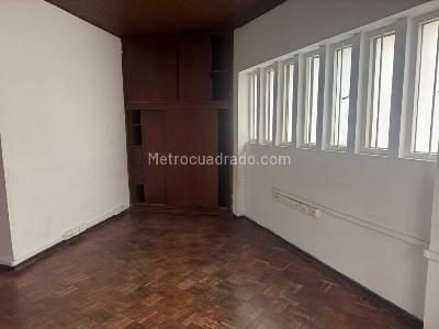 Casa de 3 alcobas en venta en La Castellana, Bogotá, 180 m² · foto 15 de 18