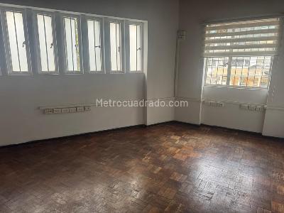 Casa de 3 alcobas en venta en La Castellana, Bogotá, 180 m² · foto 18 de 18