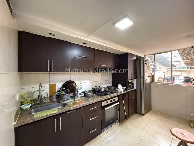 Casa de 5 alcobas en venta en Santa Maria Del Lago, Bogotá, 160 m² · foto 3 de 20