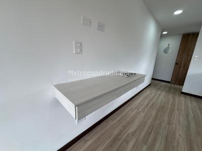 Apartaestudio en venta en Cedritos, Bogotá, 28 m² · foto 12 de 20