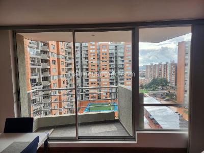 Apartamento de 3 alcobas en venta en Jorge Uribe Botero, Bogotá, 82 m² · foto 1 de 20