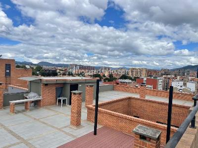 Apartamento de 1 alcoba en venta en Country Club, Bogotá, 29 m² · foto 14 de 14