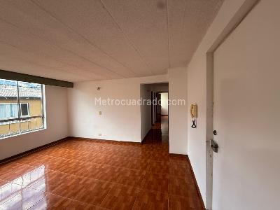 Apartamento en venta en Santa Barbara Oriental, Bogotá · foto 3 de 15