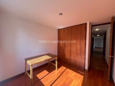 Apartamento de 3 alcobas en venta en Niza, Bogotá, 107 m² · foto 15 de 20