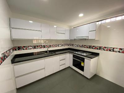 Apartamento en venta en Salitre Greco, Bogotá · foto 8 de 18