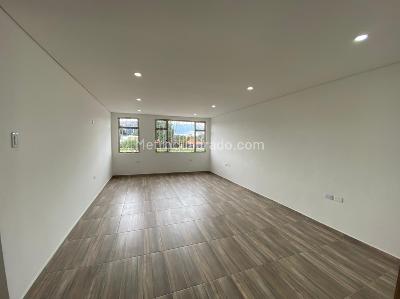 Apartamento en venta en Salitre Greco, Bogotá · foto 3 de 18