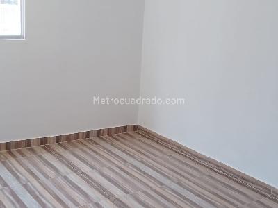 Apartamento de 3 alcobas en venta en El Tintal Iii, Bogotá, 52 m² · foto 8 de 12